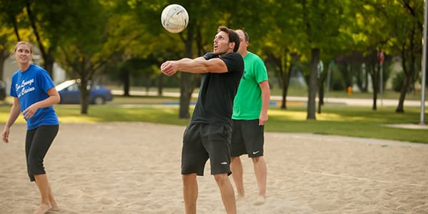 adult-volleyball-1